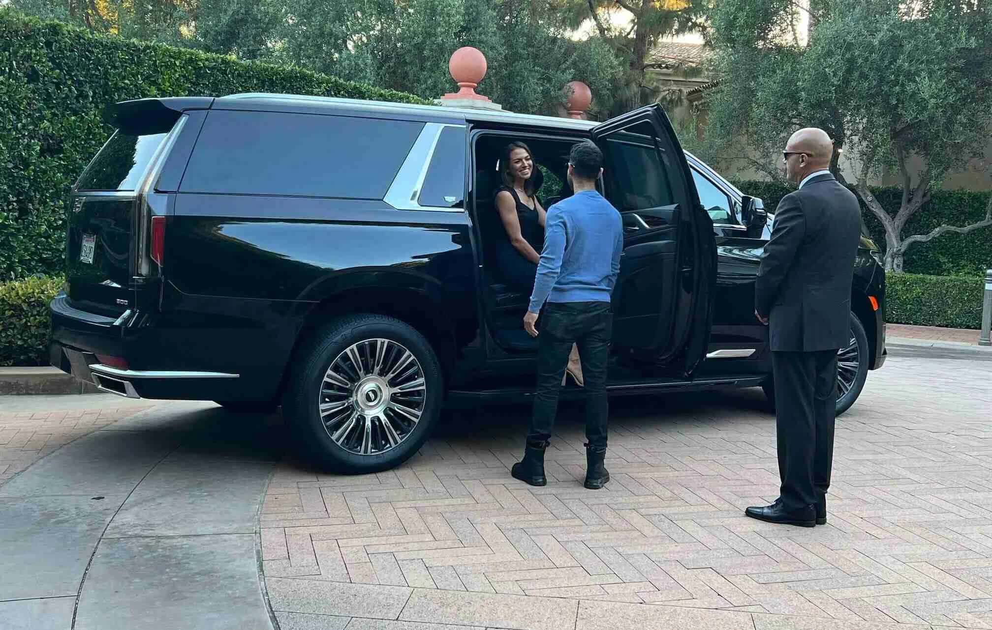 Chauffeur Limo